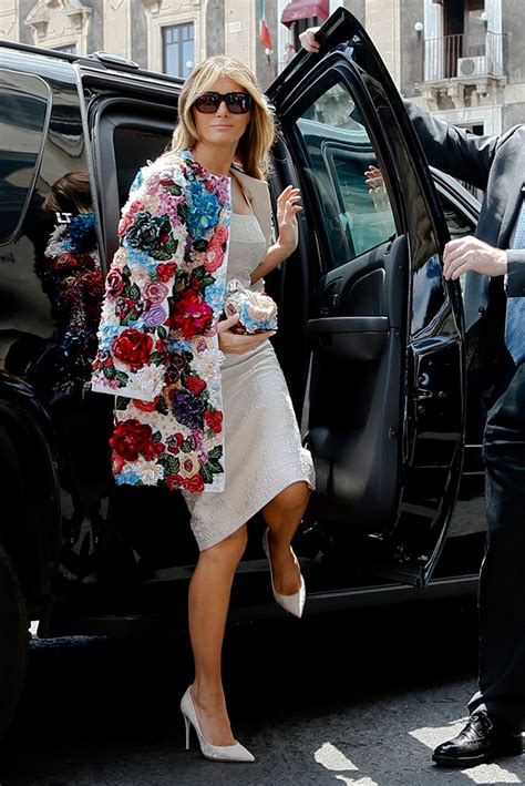 melania trump abrigo dolce gabbana|melania trump designer jacket.